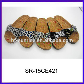 Nuevas sandalias planas de las señoras elegantes de la manera sandalias baratas de las señoras de las sandalias de China